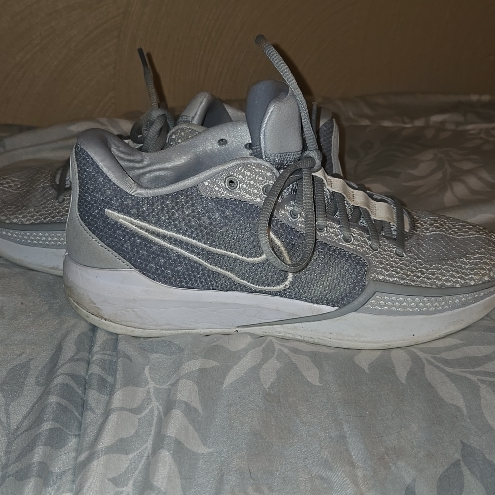 Nike Sabrina 1 TB